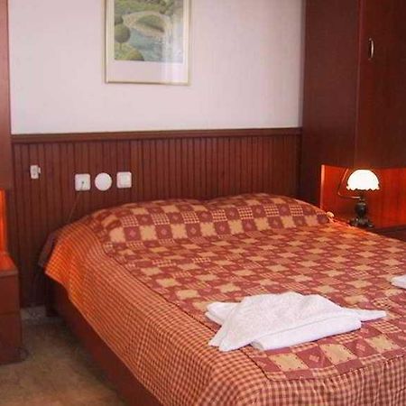 Reishan Hotel ทูร์กุทริส ภายนอก รูปภาพ